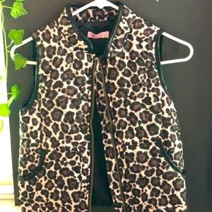 A kids size medium cheetah vest!